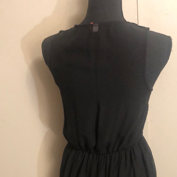 Peach Royal black maxi dress, size medium - Picture 4 of 6